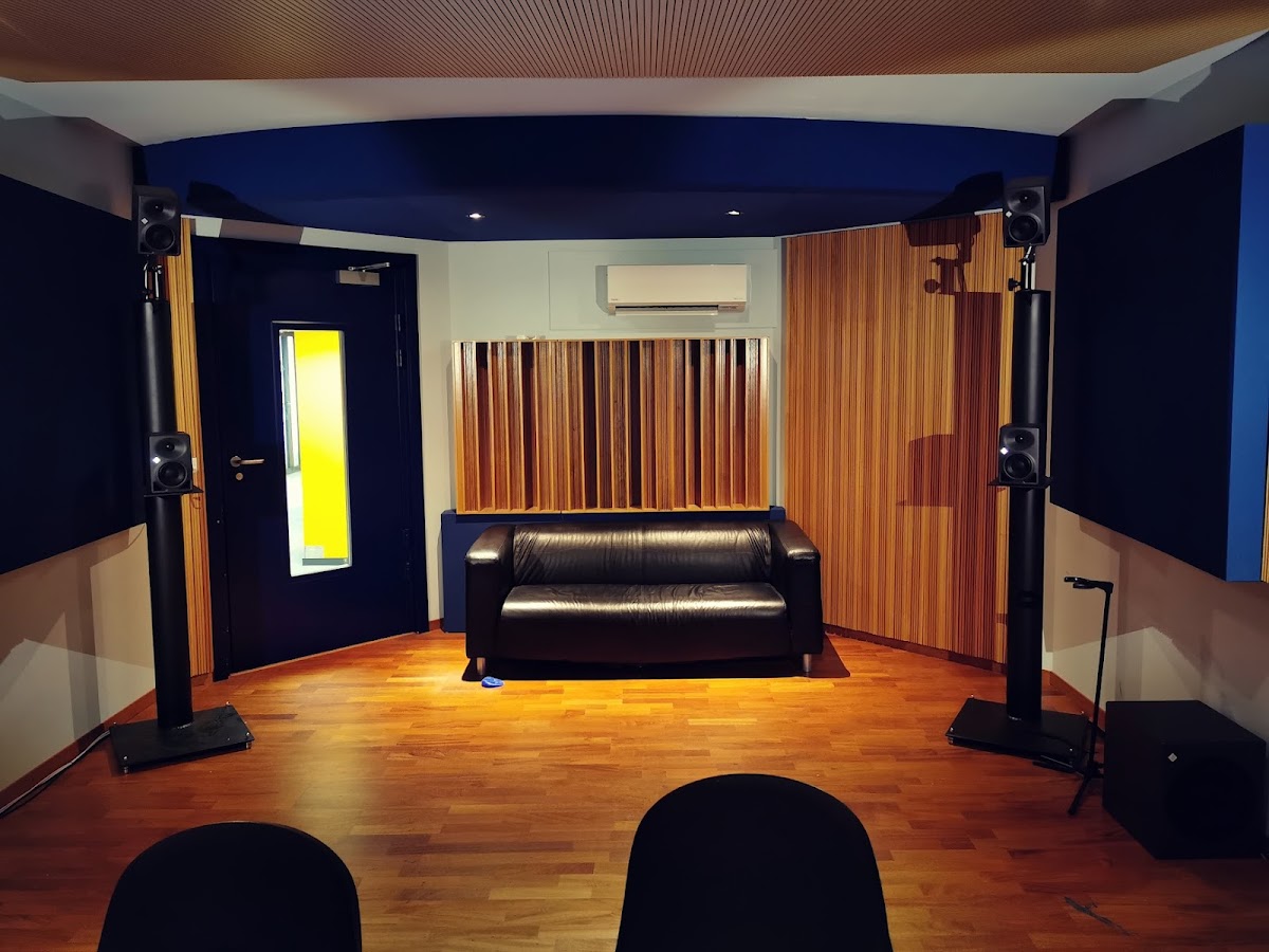 SAE Institute Zurich photo 1