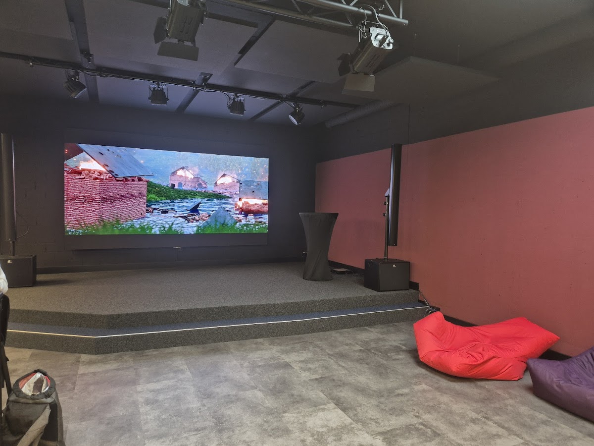 SAE Institute Zurich photo 7