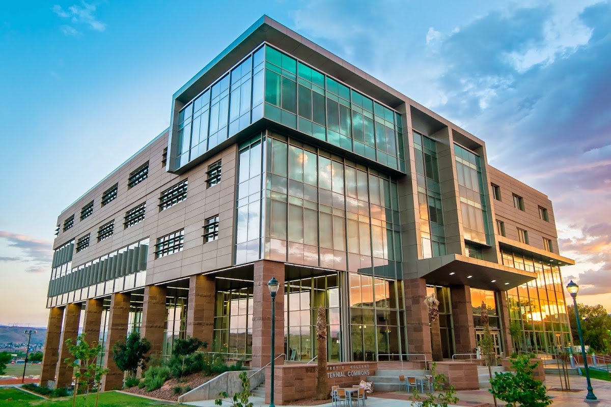 Dixie State photo 2