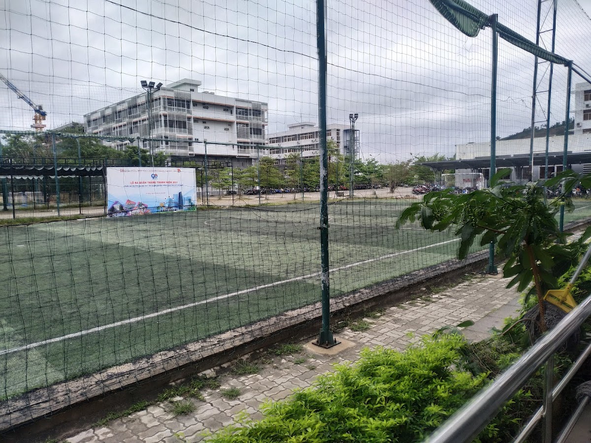 Duy Tan University photo 7