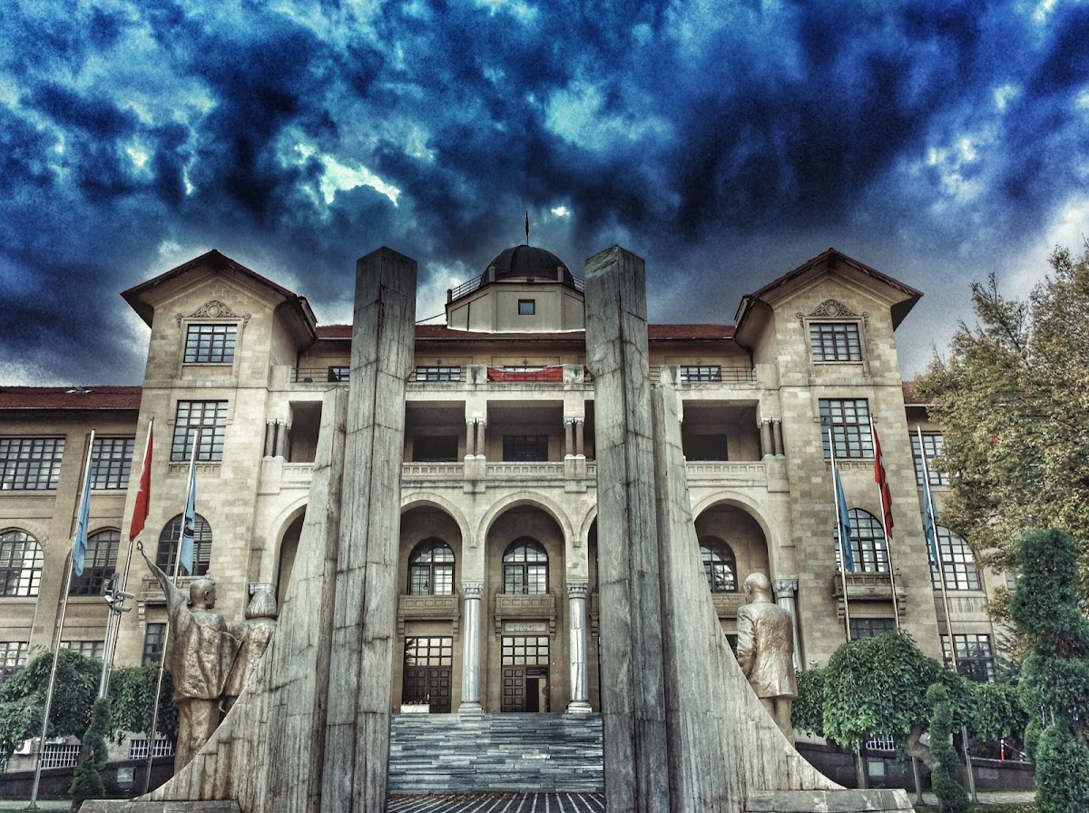 Gazi University photo 4