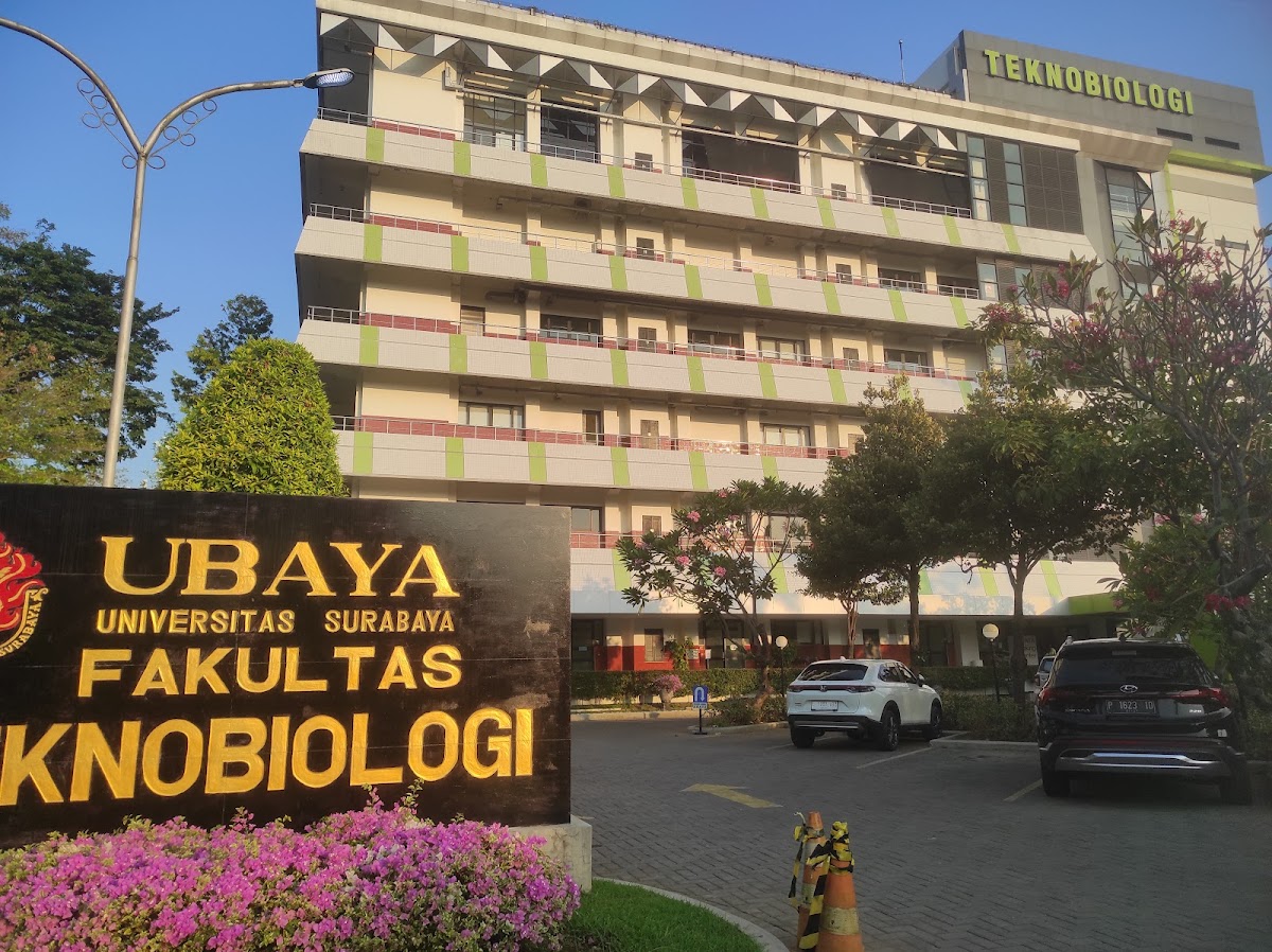 Universitas Surabaya photo 2
