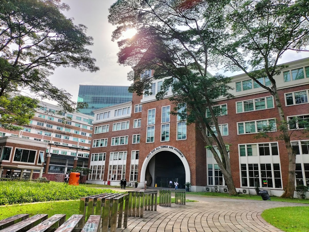 Universitas Pelita Harapan photo 3