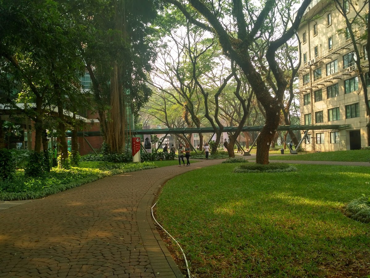Universitas Pelita Harapan photo 7