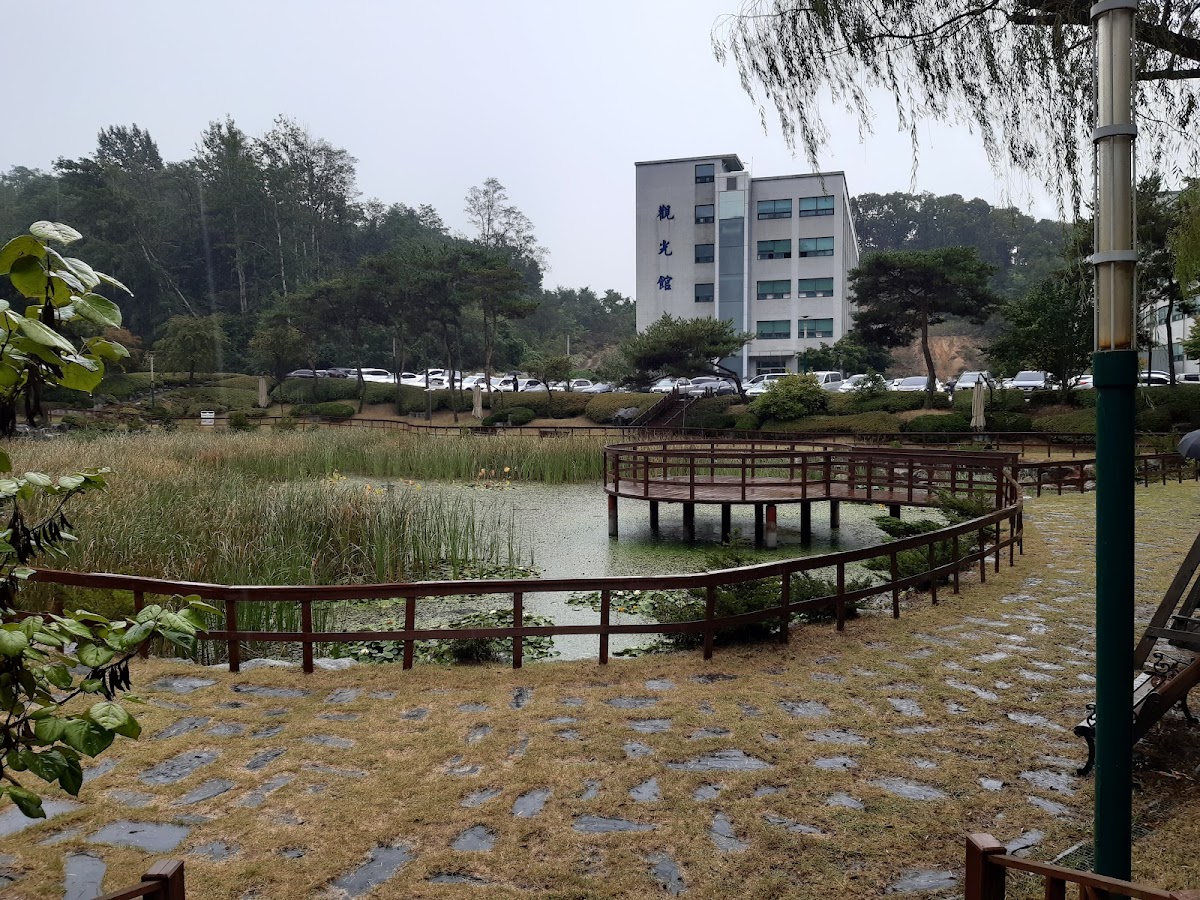 Far East University photo 8