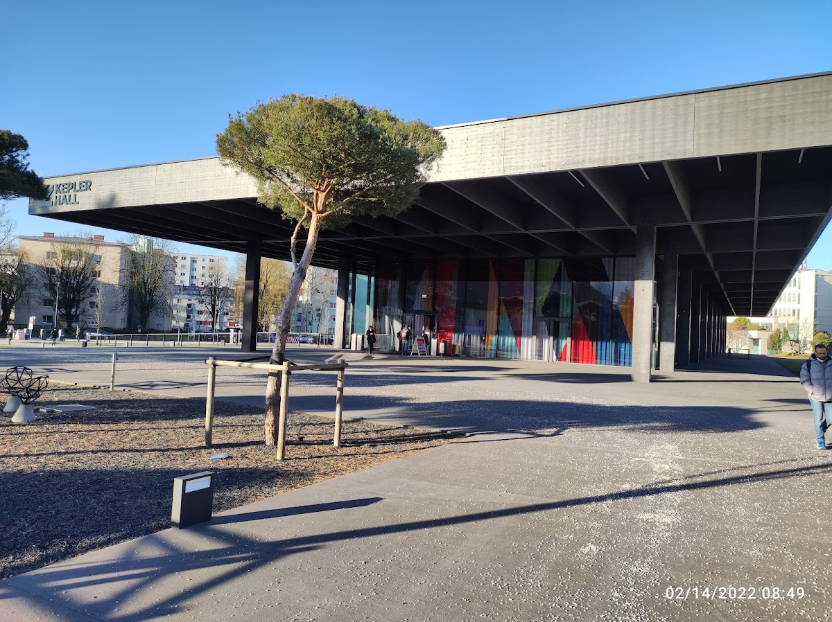 Johannes Kepler University Linz photo 4