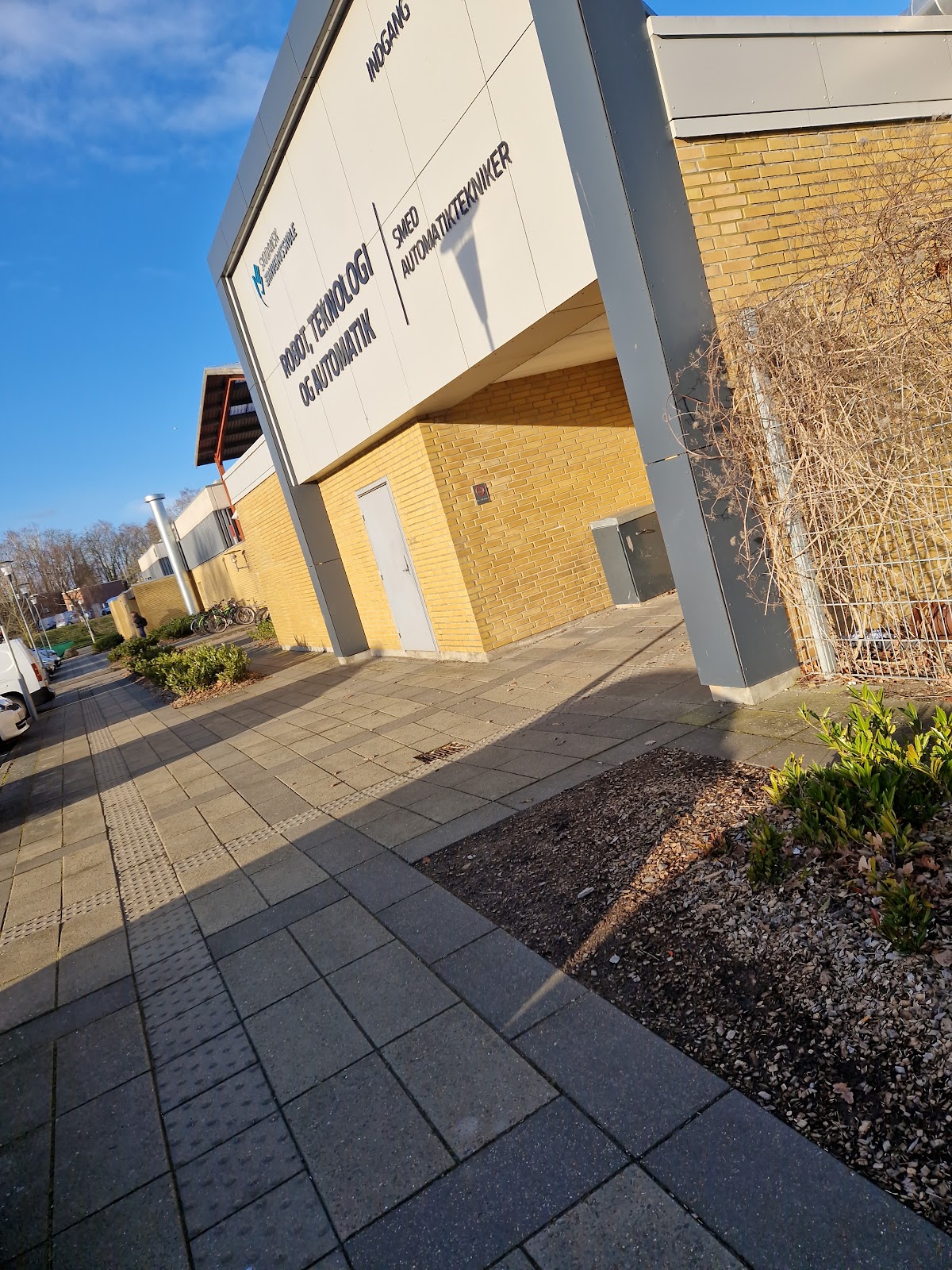 Syddansk Erhvervsskole photo 8