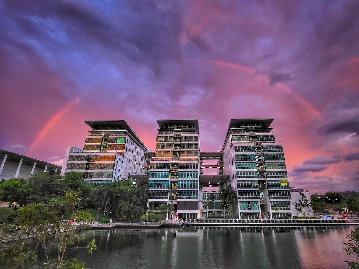 Taylor's University photo 9