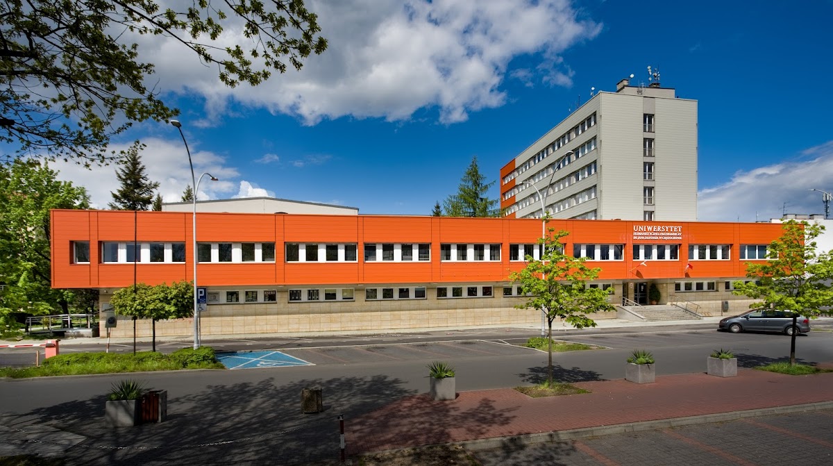 The Jan Długosz University in Częstochowa photo 2