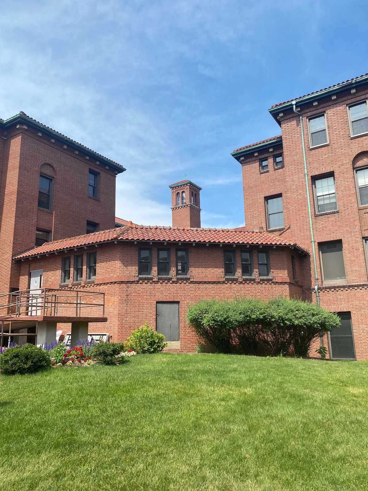 Wisconsin Lutheran College photo 8