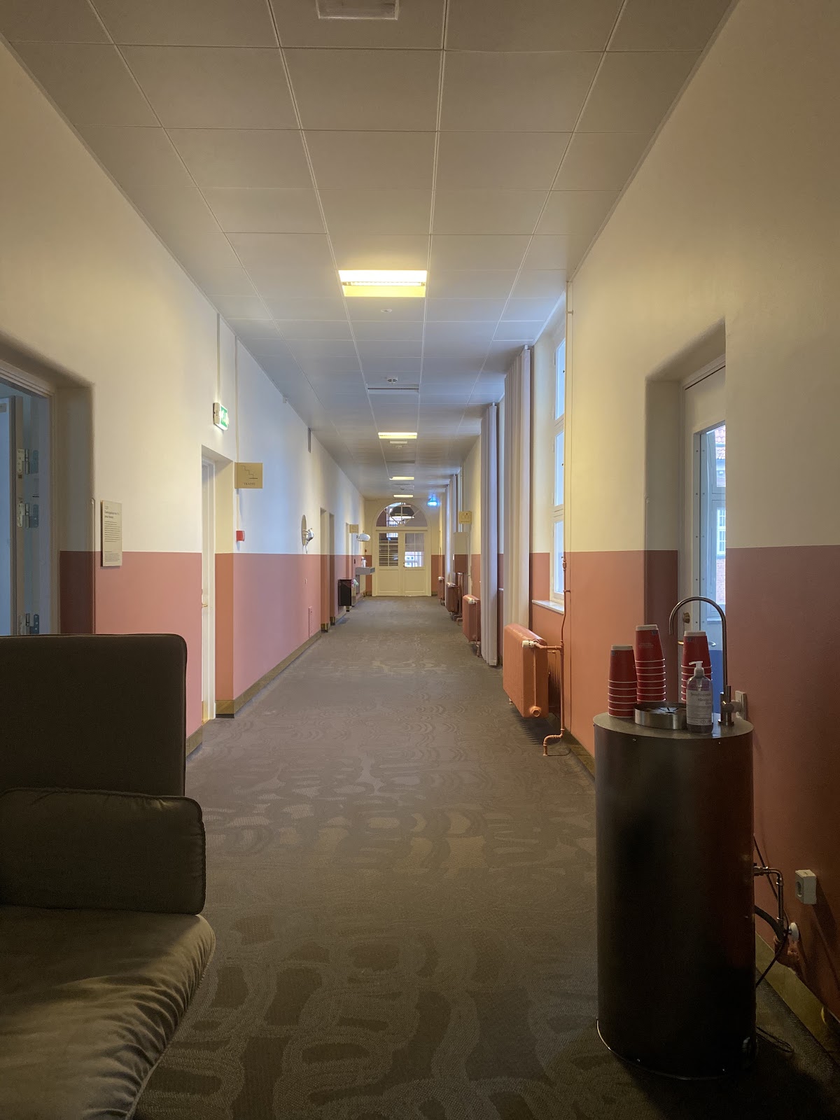 Metropolitan University College photo 9