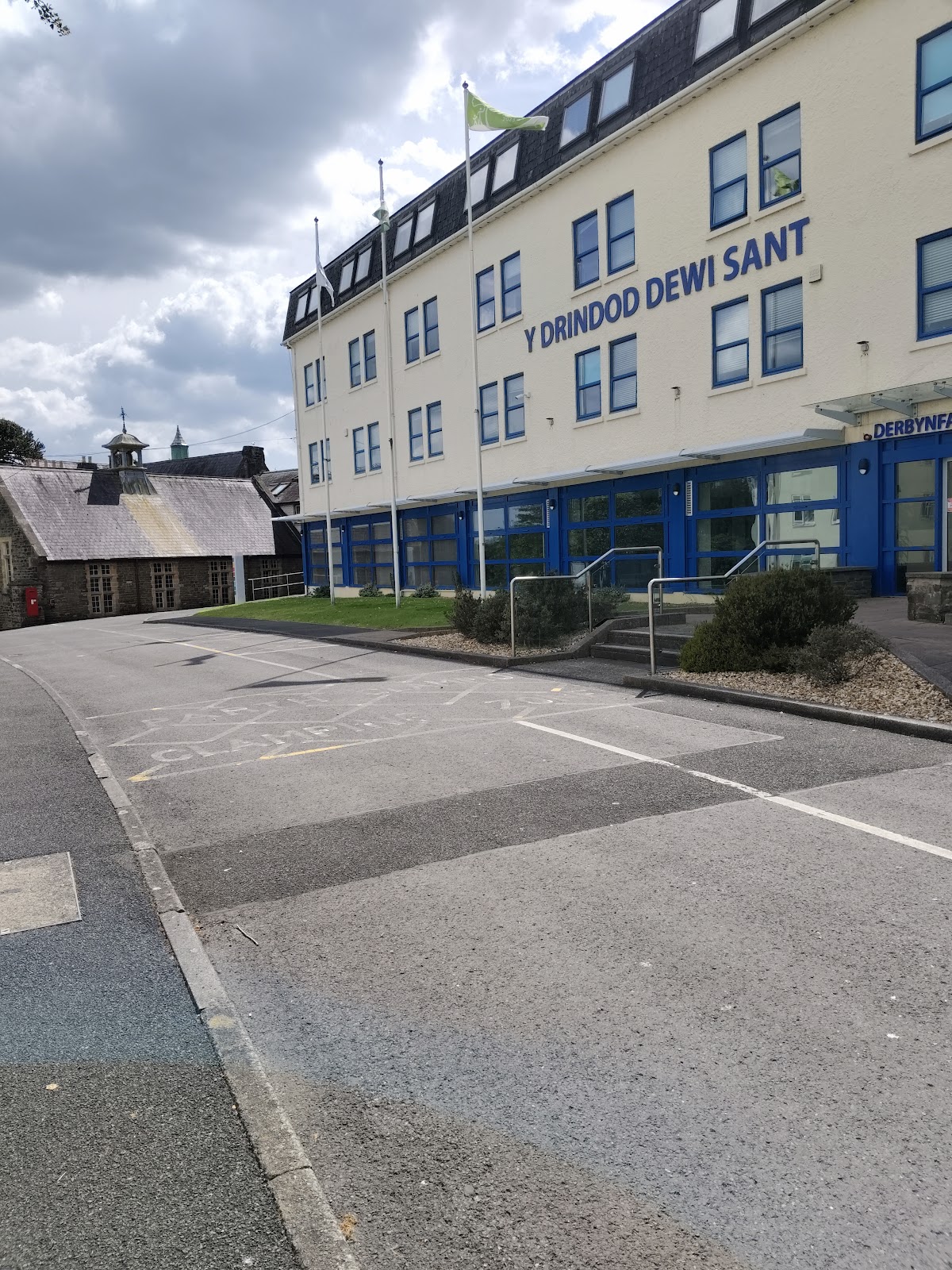 University of Wales Trinity Saint David photo 9