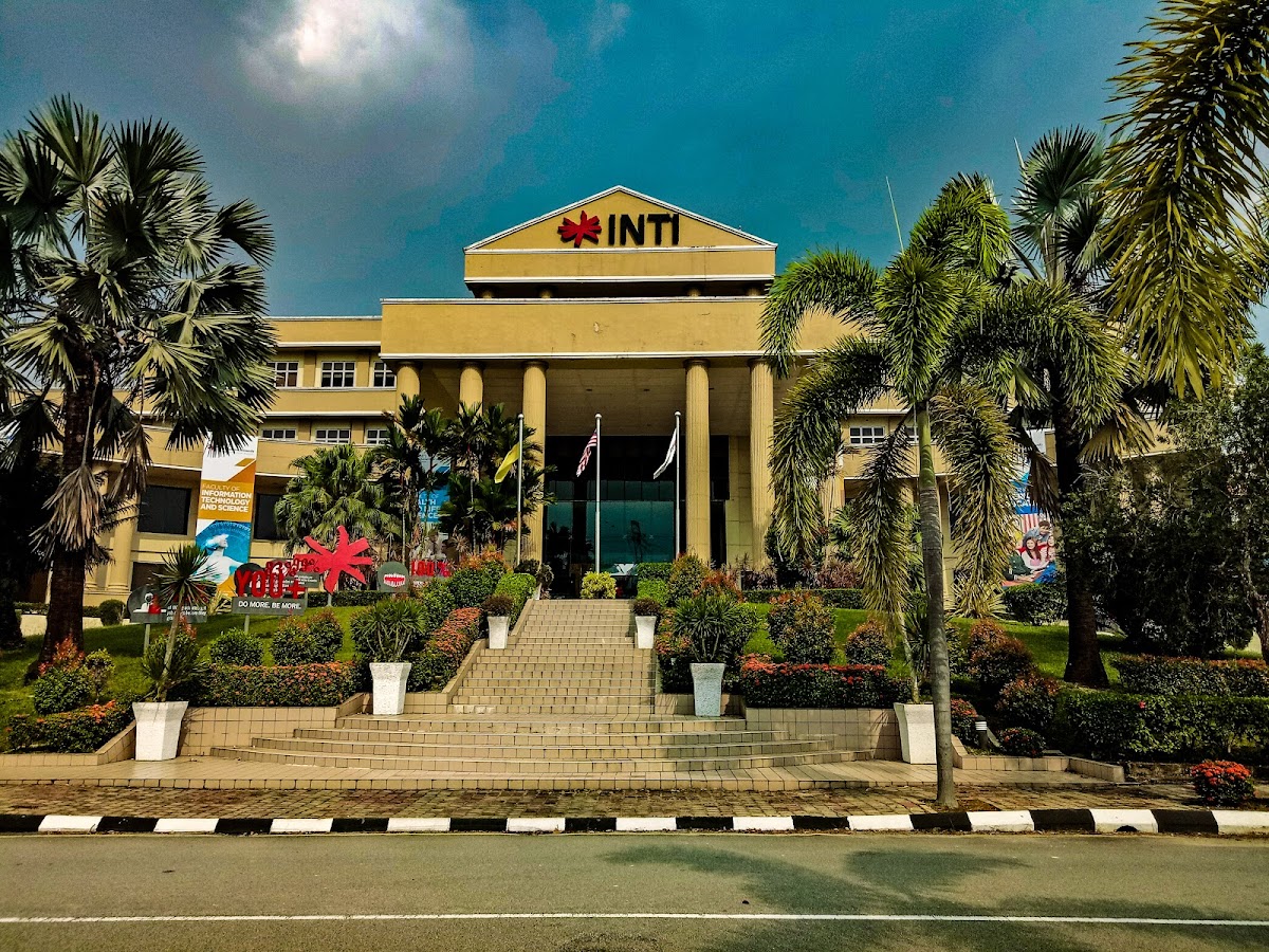 INTI International University photo 3