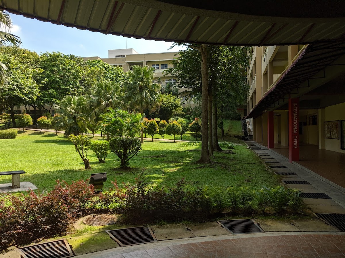 INTI International University photo 5