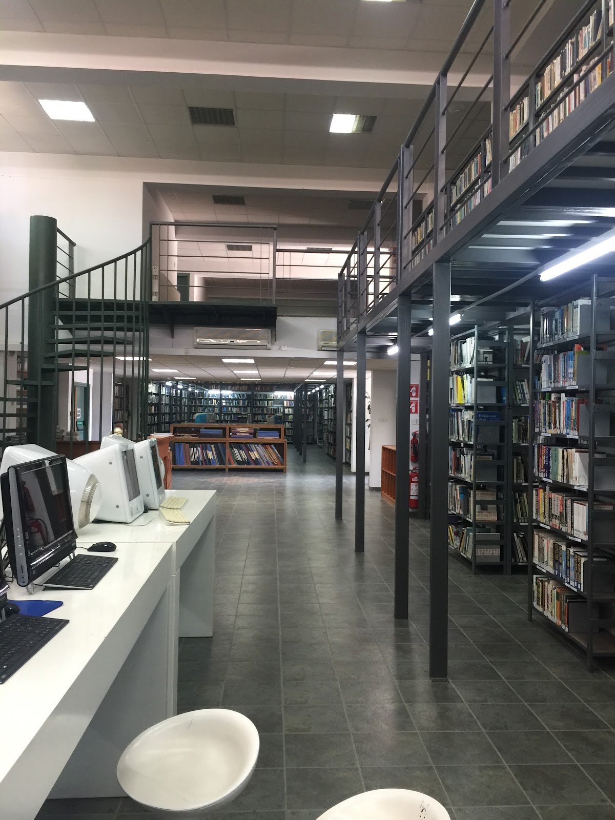 Frederick University photo 6