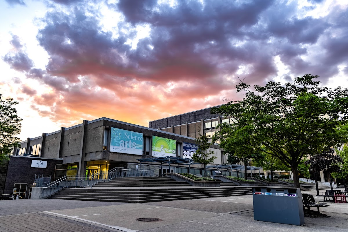 University of Toronto Faculty of Arts and Science photo 3