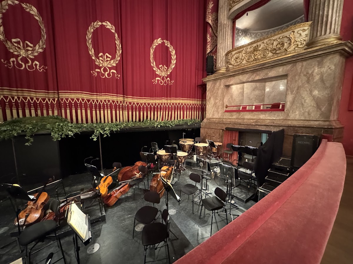 Bayerische Staatsoper photo 6