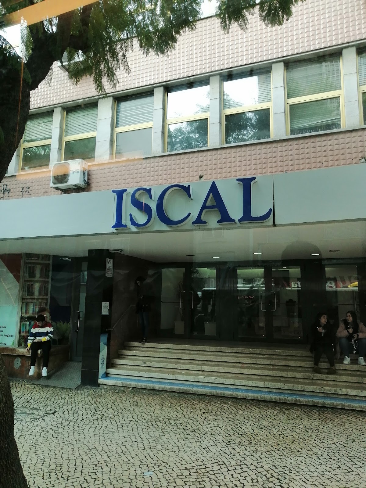 Instituto Superior de Contabilidade e Administração de Lisboa photo 8