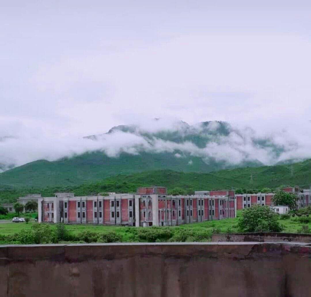 Quaid-i-Azam University photo 6