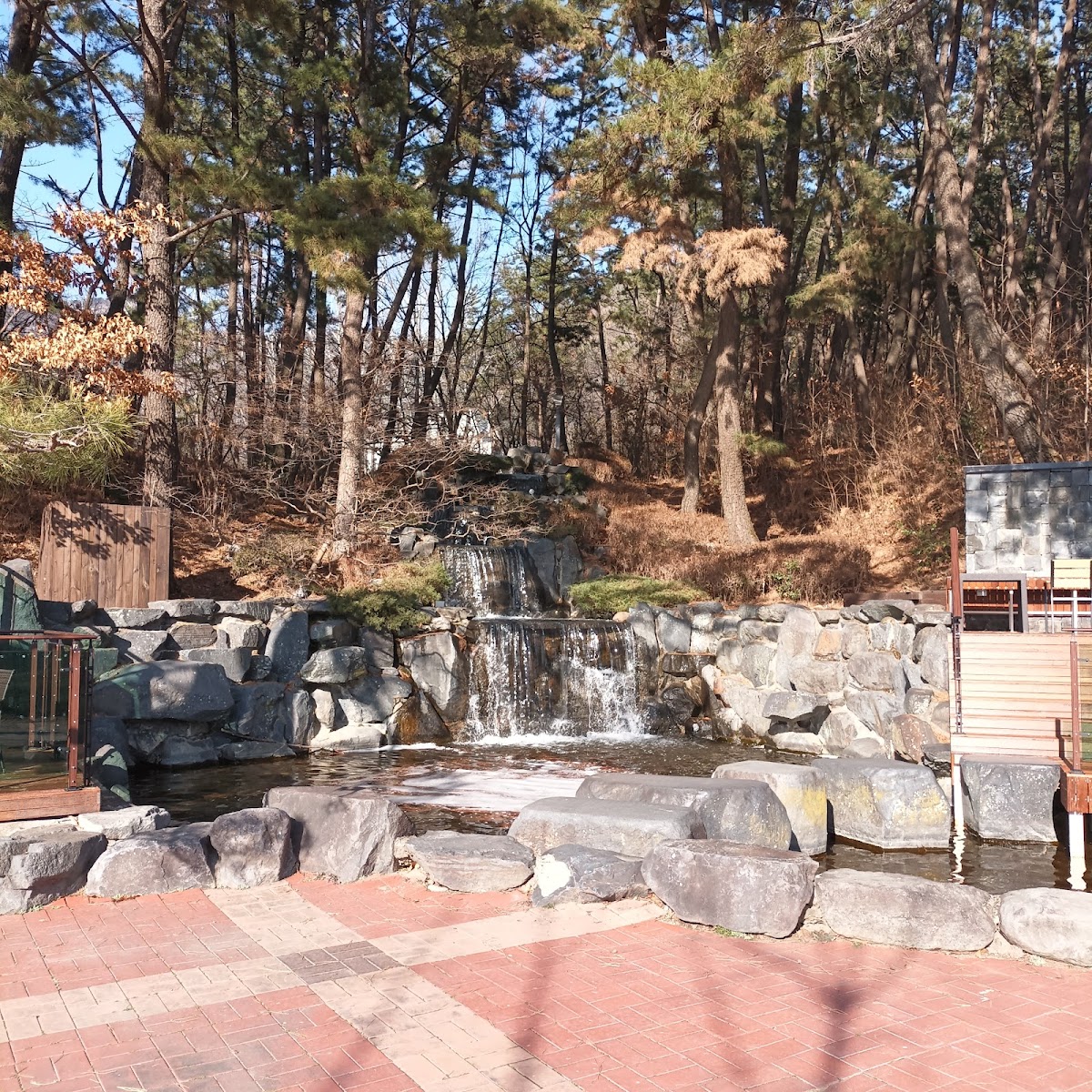 Changwon National University photo 7