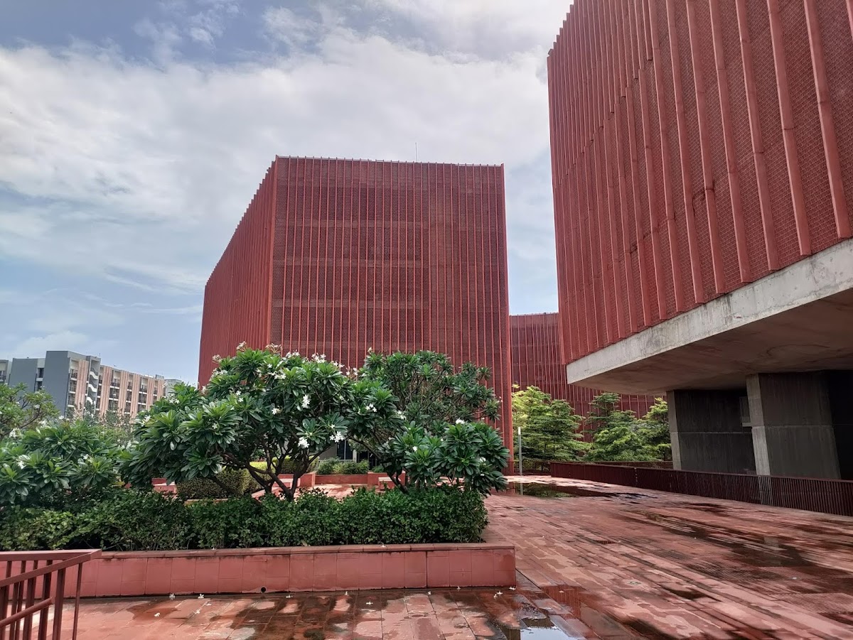 Thapar Institute of Engineering and Technology photo 8