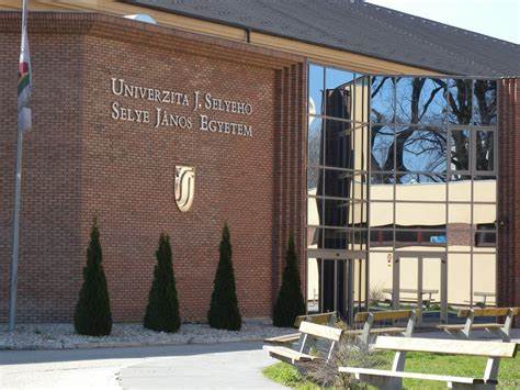 Selye János University photo 1
