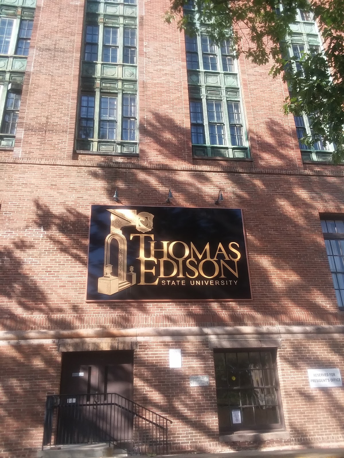 Thomas Edison State photo 6