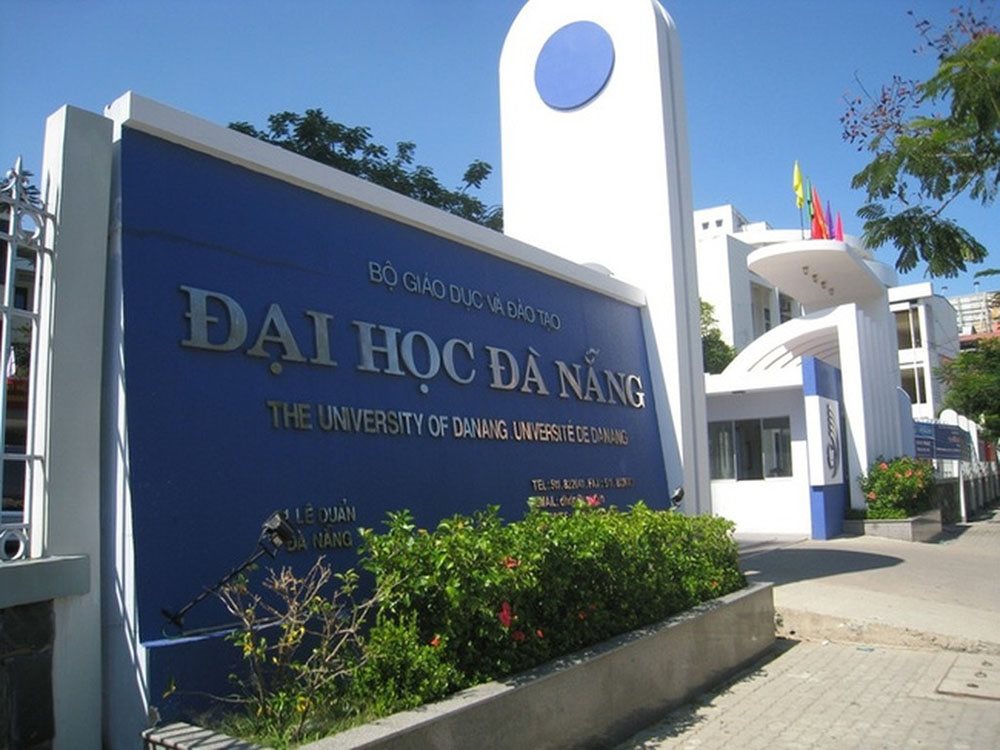 Da Nang University photo 3