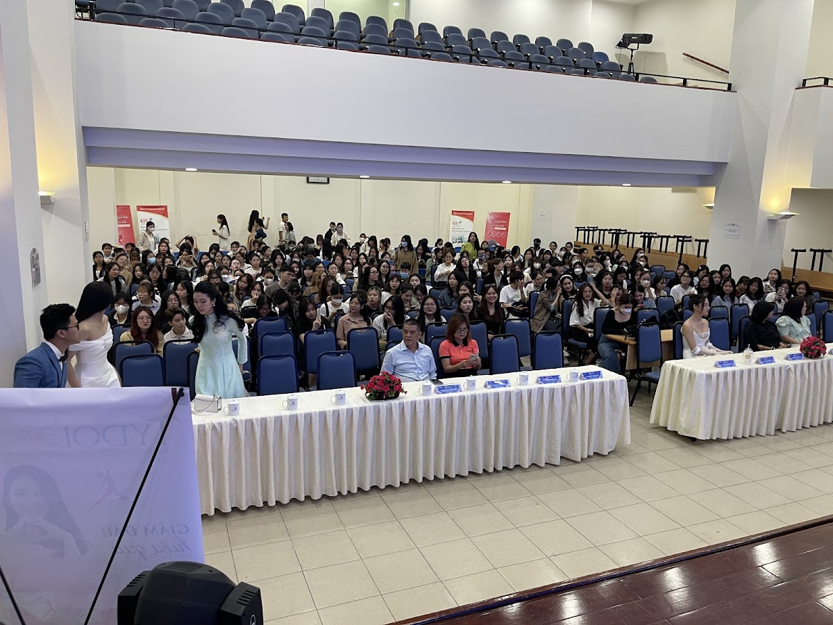 Da Nang University photo 5