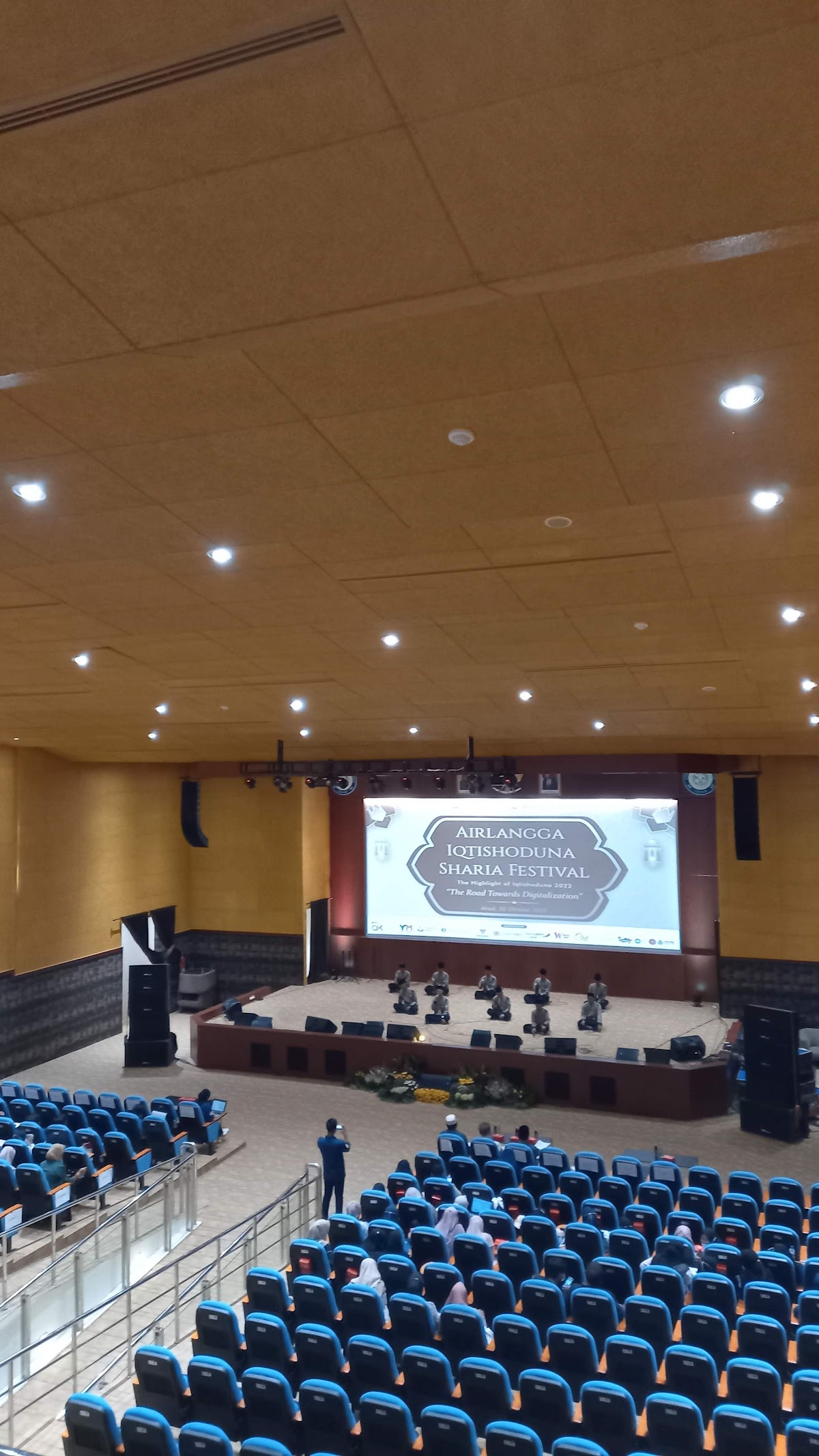 Airlangga University photo 9