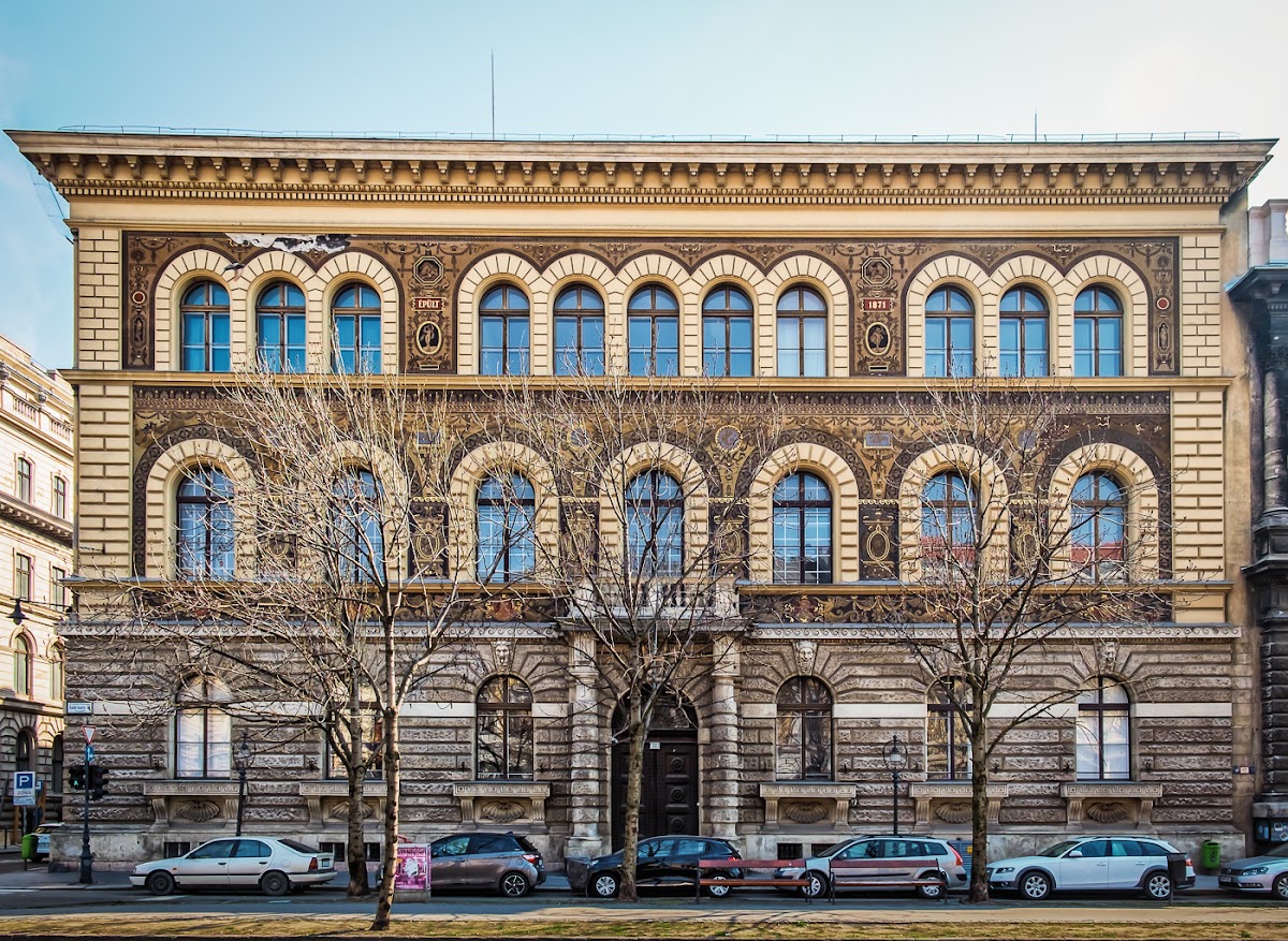 Hungarian University of Fine Arts photo 1