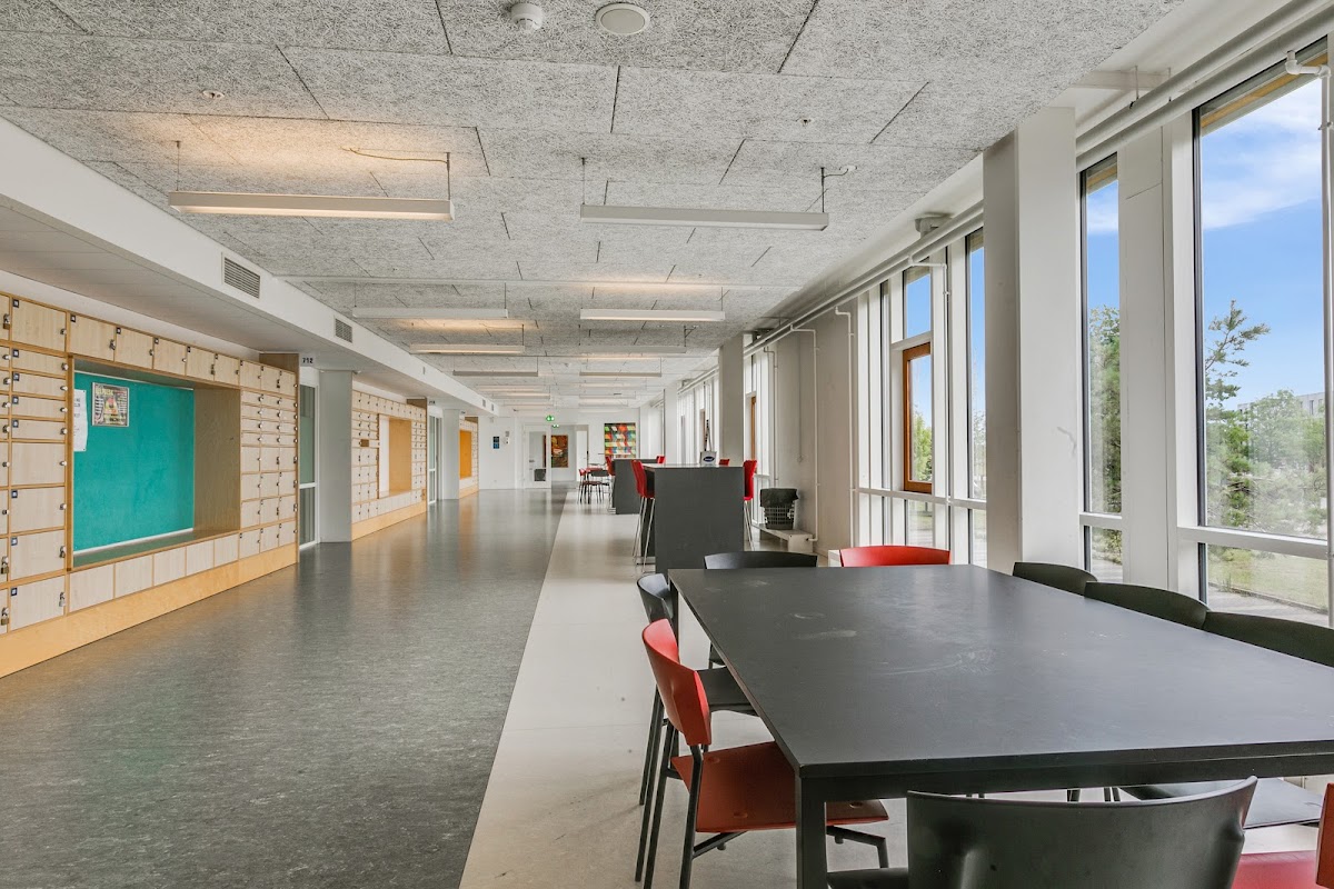 Køge Handelsskole photo 8