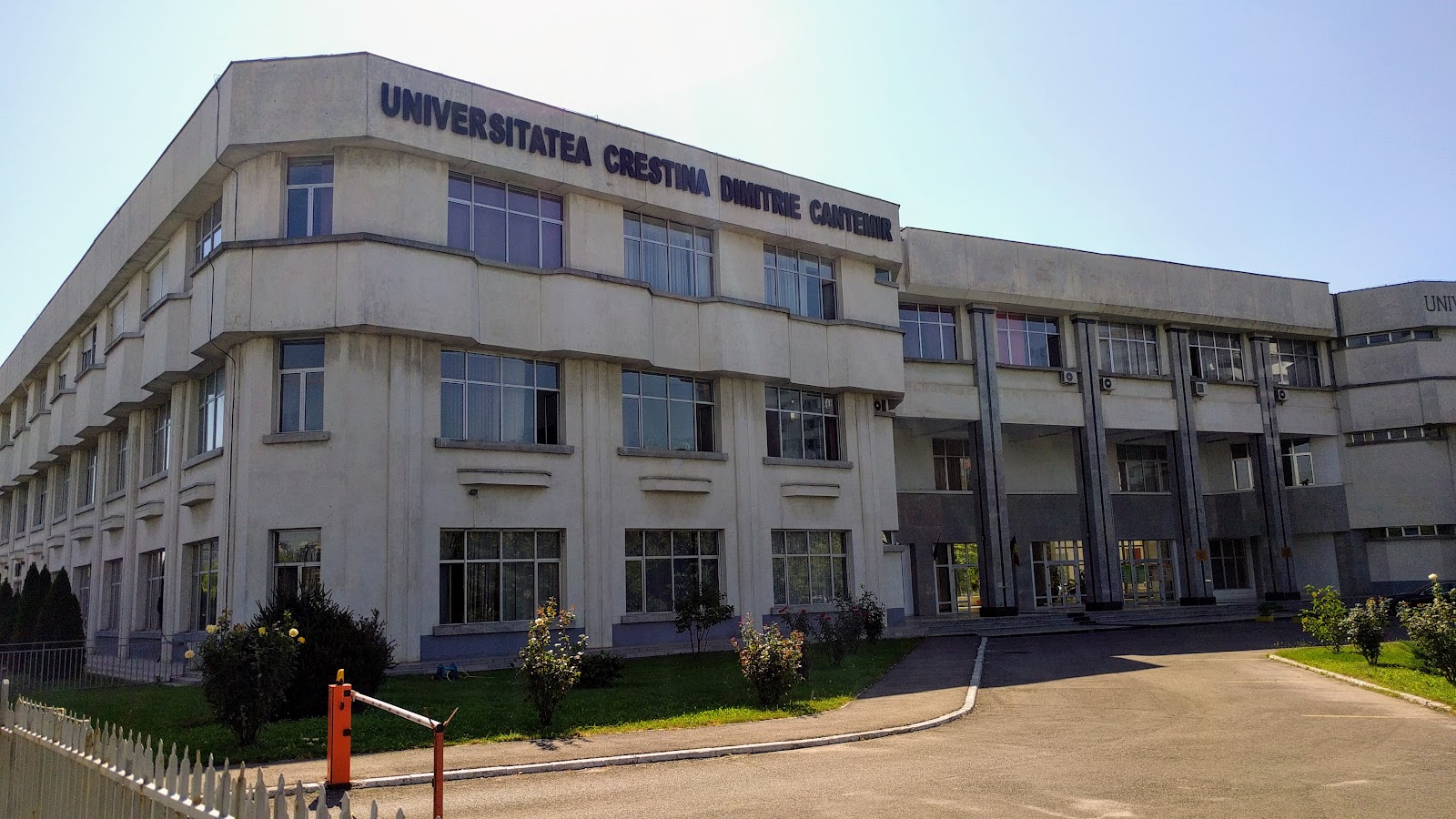Dimitrie Cantemir Christian University