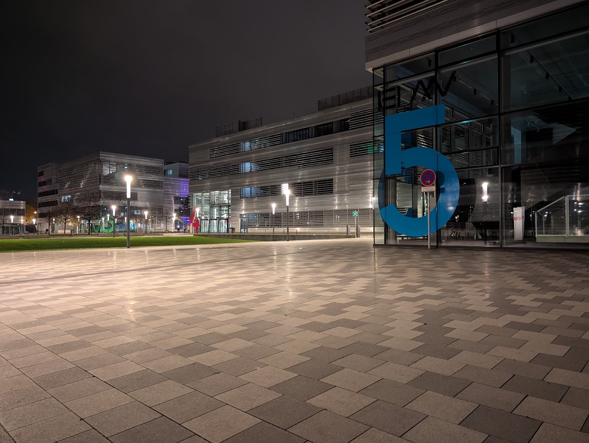 University of Applied Sciences Düsseldorf photo 8