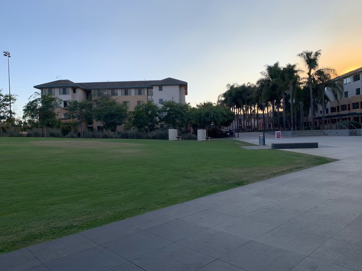 Loyola Marymount University photo 3