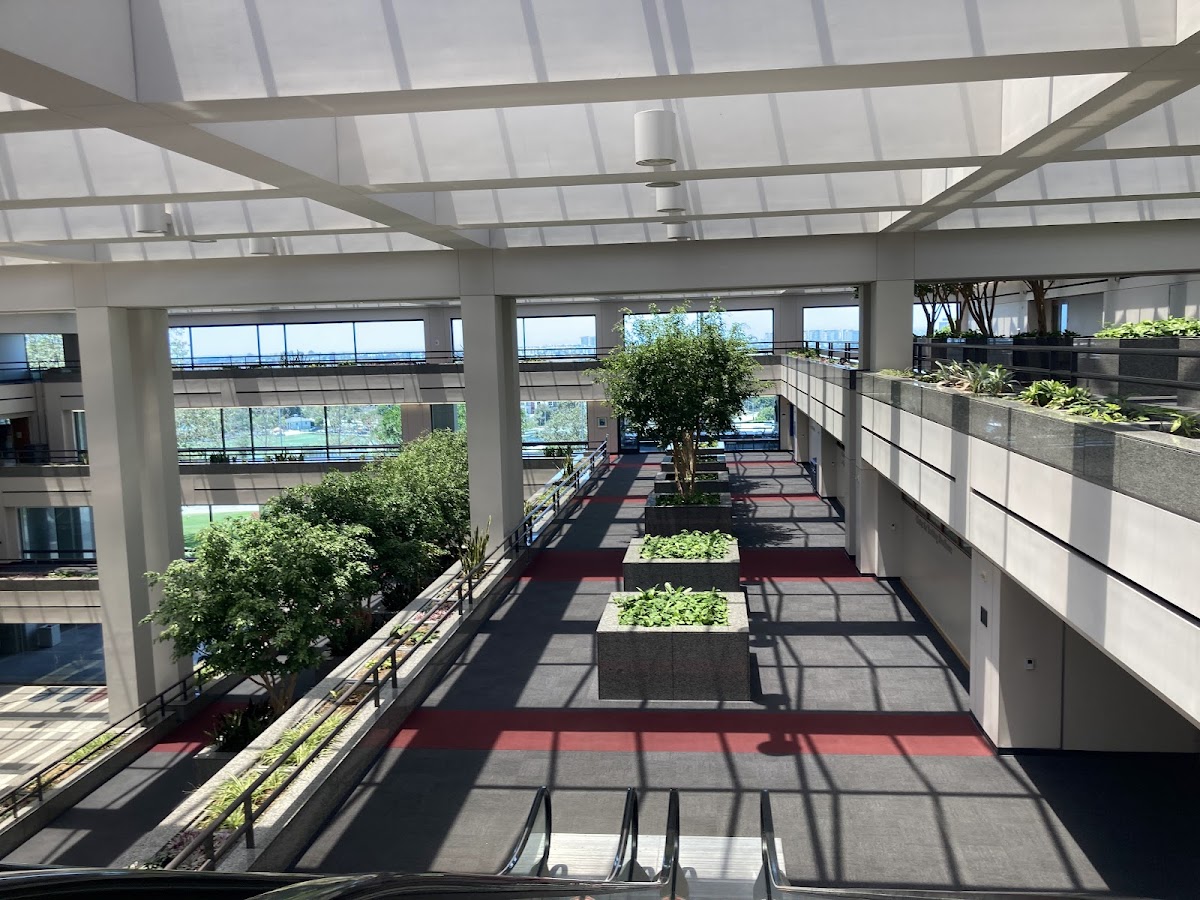 Loyola Marymount University photo 6