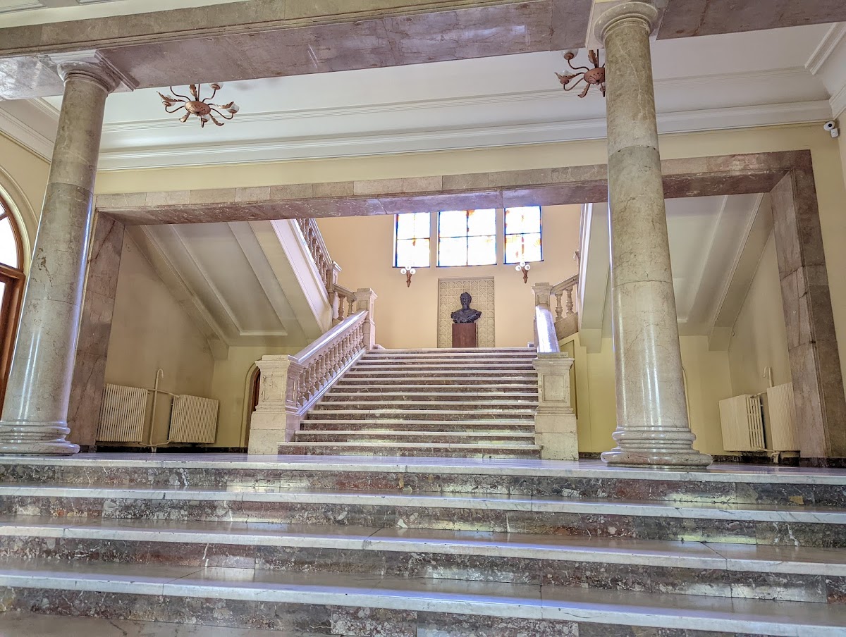 Alexandru Ioan Cuza University photo 9