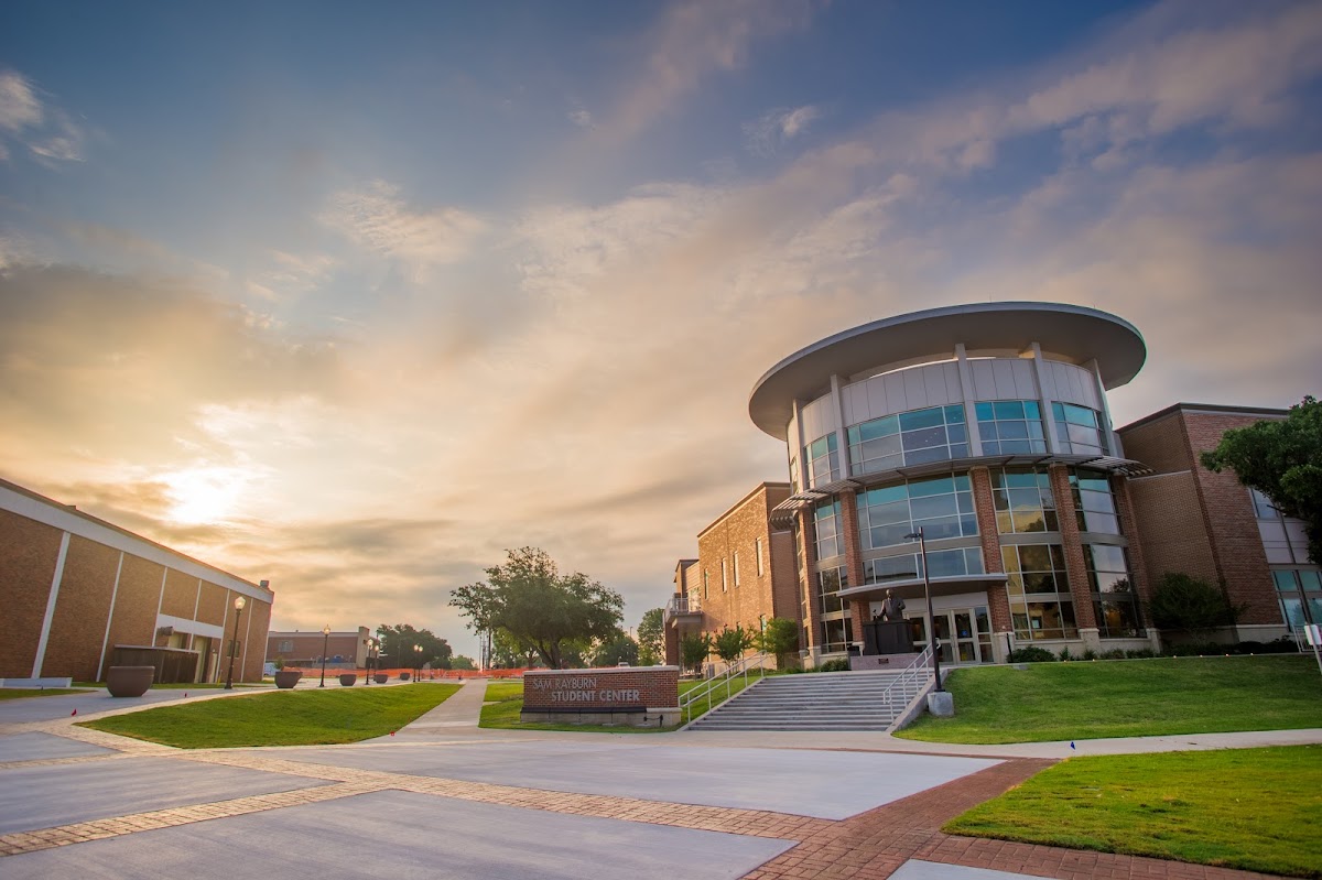 Texas A&M Commerce photo 2