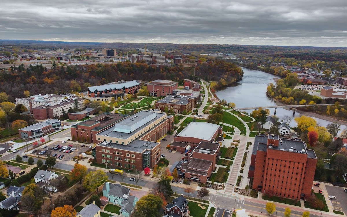 UW-Eau Claire photo 1