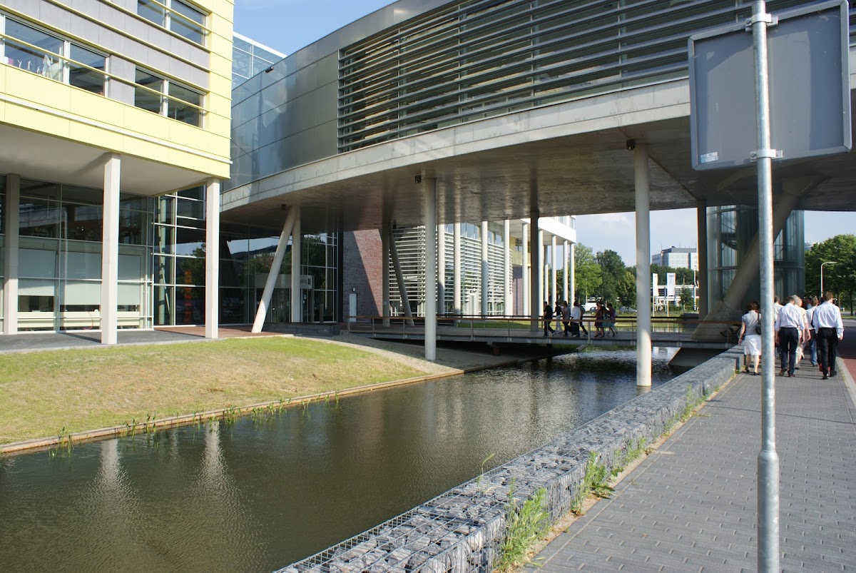 Deltion College photo 4