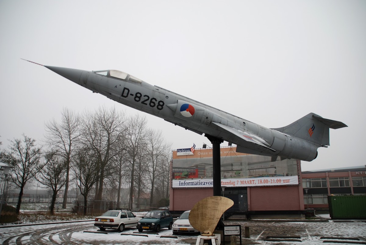 Deltion College photo 5