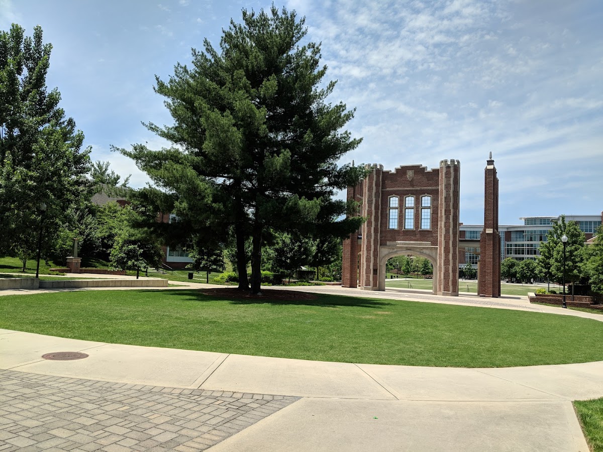 University of Tennessee Chattanooga photo 6