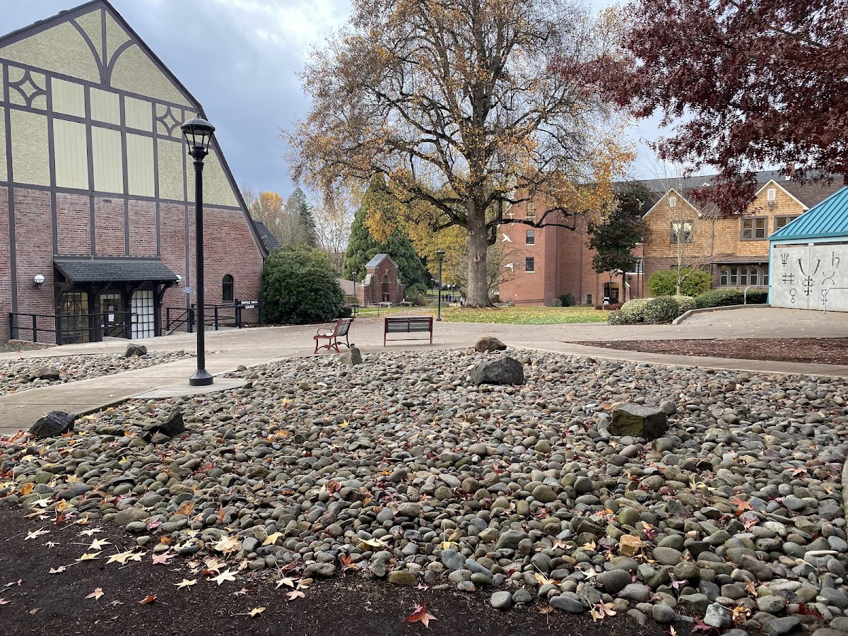 Western Oregon University photo 5