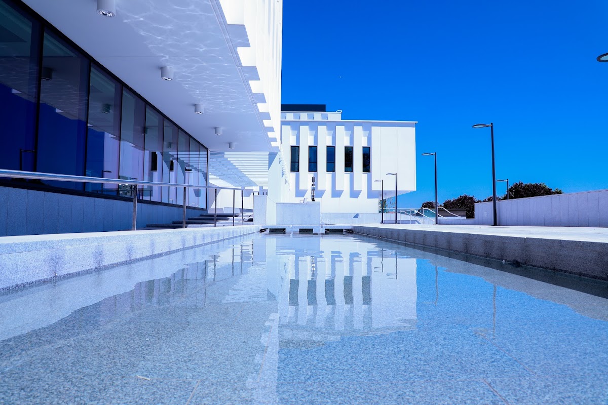 ESIC Business & Marketing School photo 2