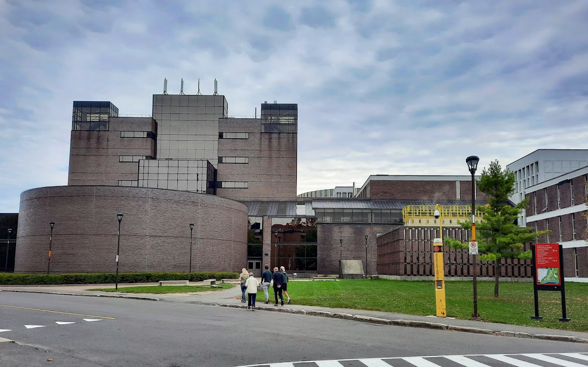 Carleton University photo 4