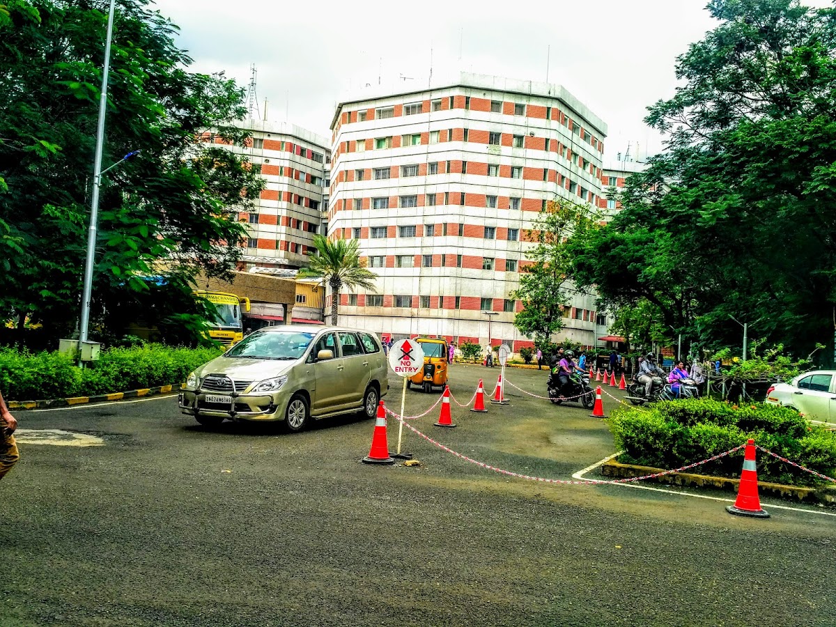 Sri Ramachandra Institute of Higher Education and Research photo 5