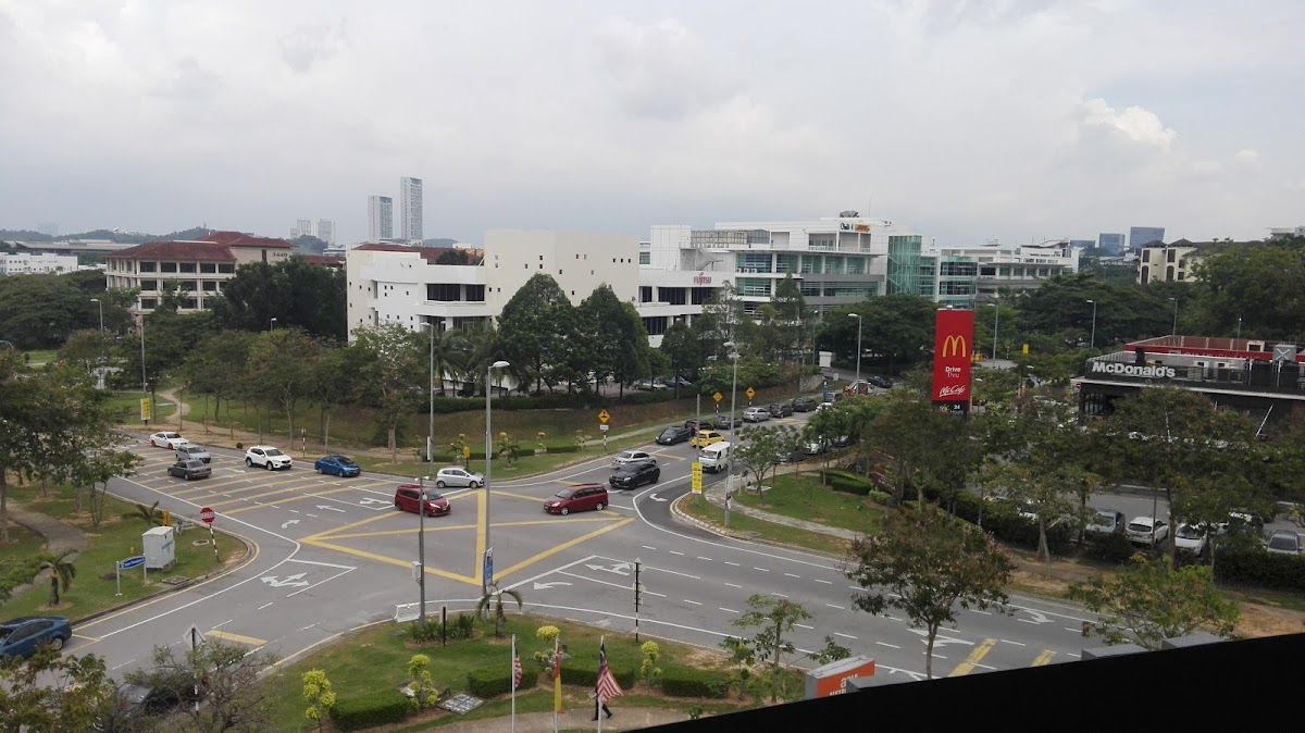 Asia Metropolitan University photo 2