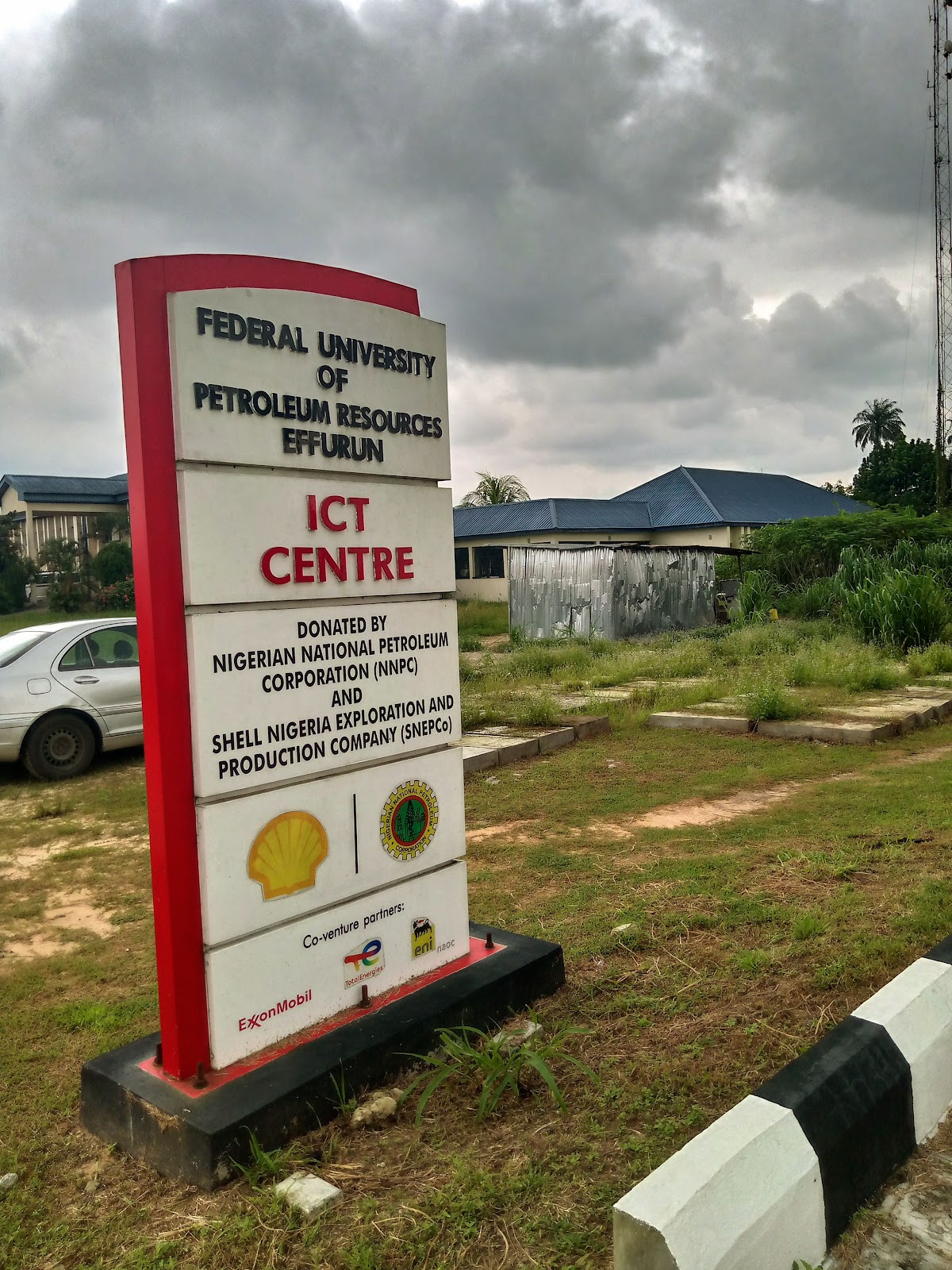 Federal University of Petroleum Resources photo 8