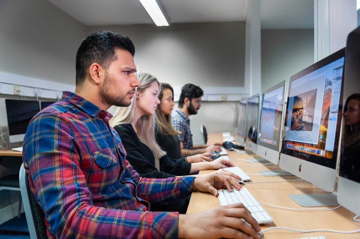 Dorset College photo 1