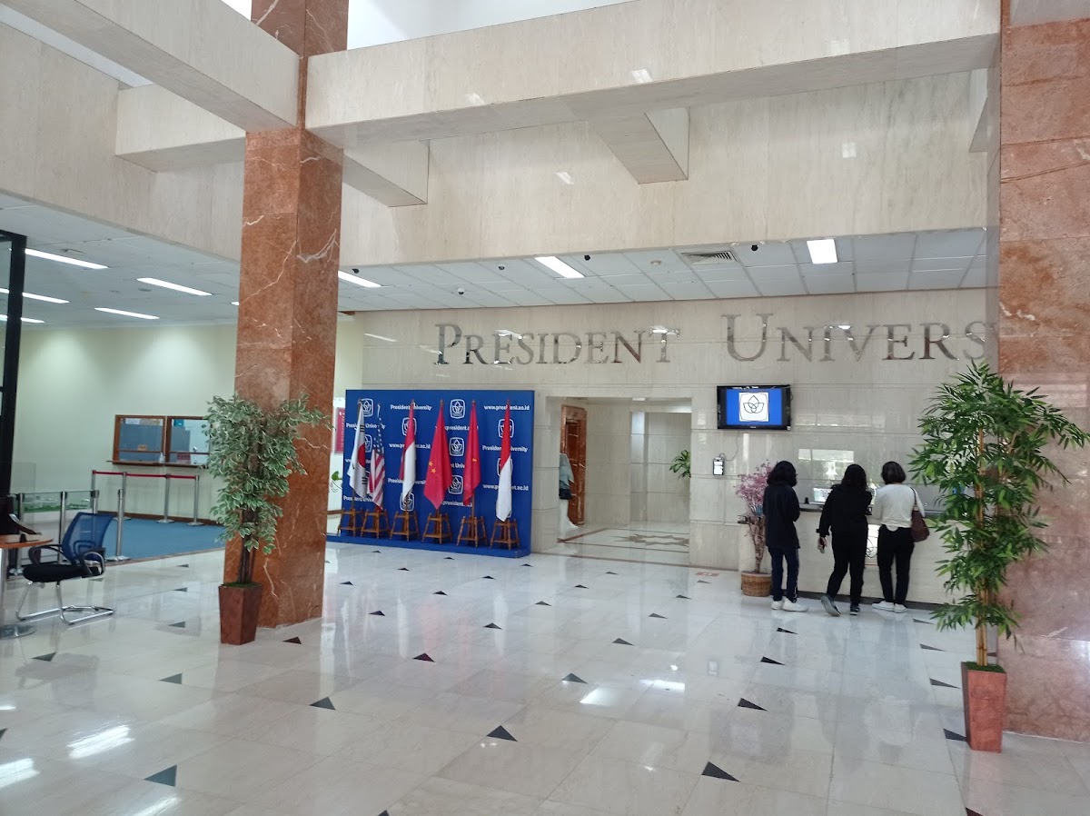 President University photo 6